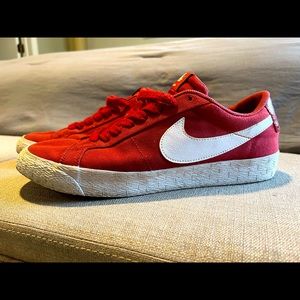 Nike SB 11 mens